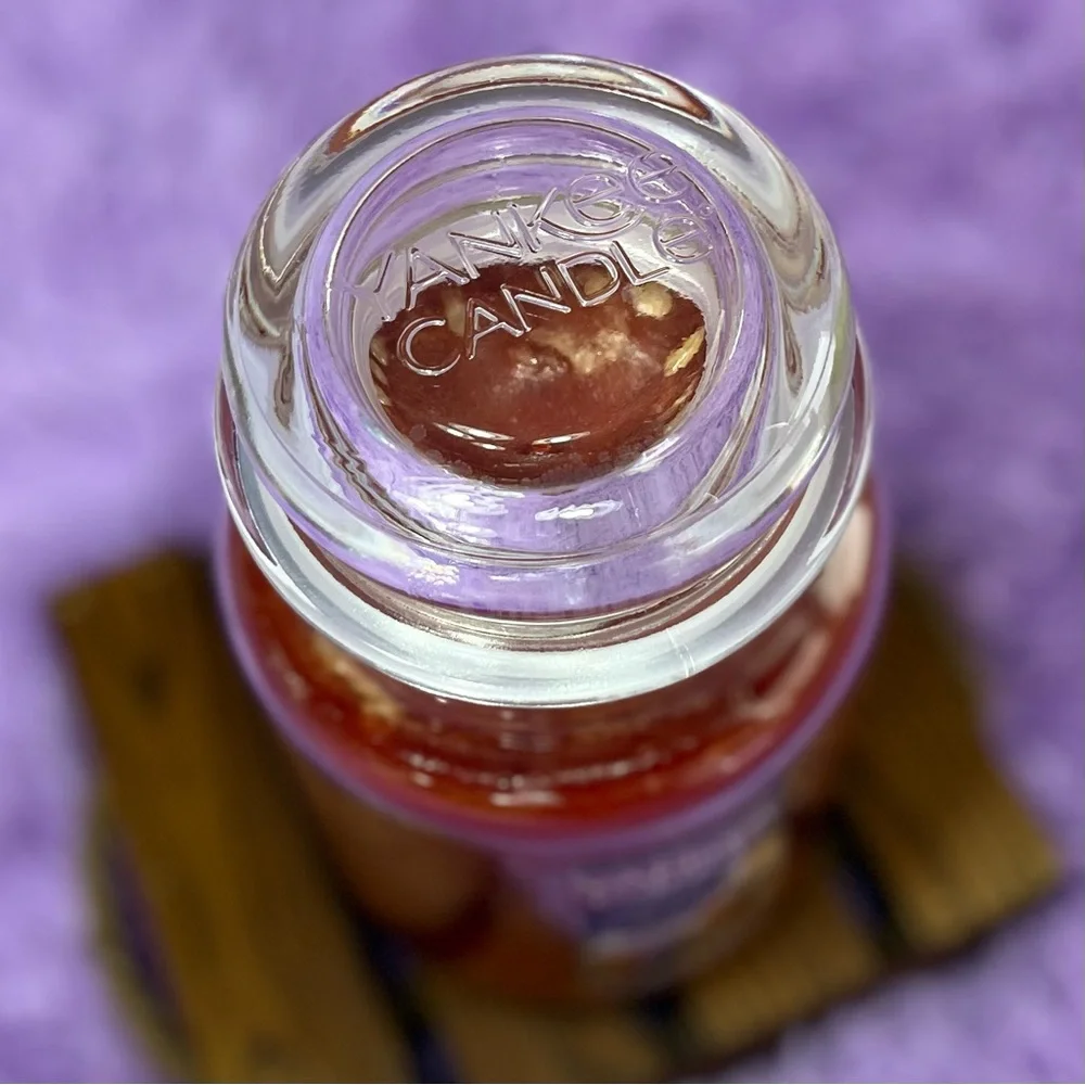 Large YANKEE CANDLE Whipped Pumpkin Spice 22 oz - Picture 8 of 11